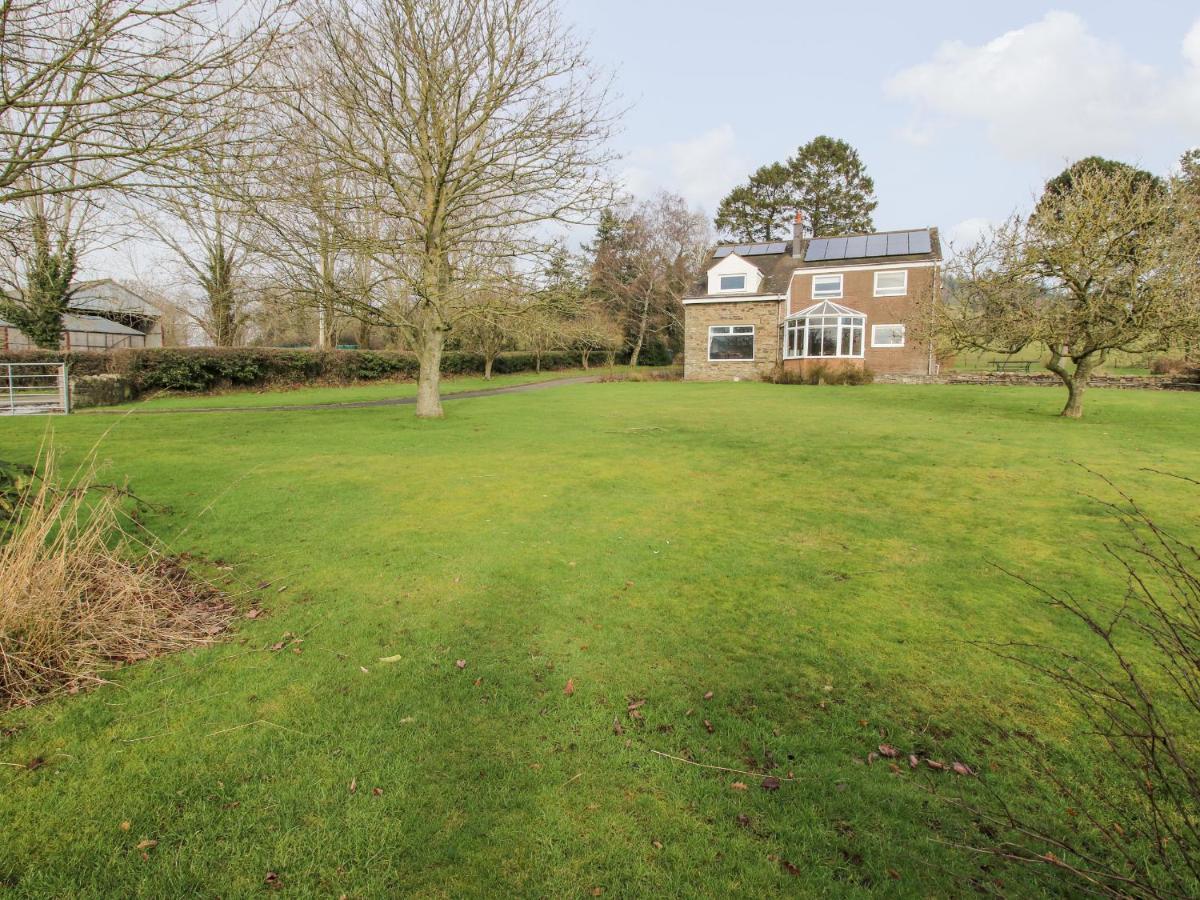 Acton  Bicton Lea 빌라 외부 사진