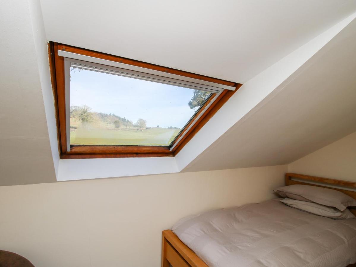Acton  Bicton Lea 빌라 외부 사진
