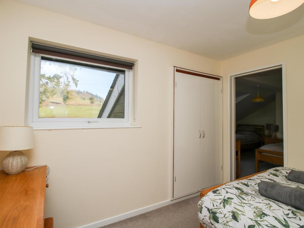 Acton  Bicton Lea 빌라 외부 사진